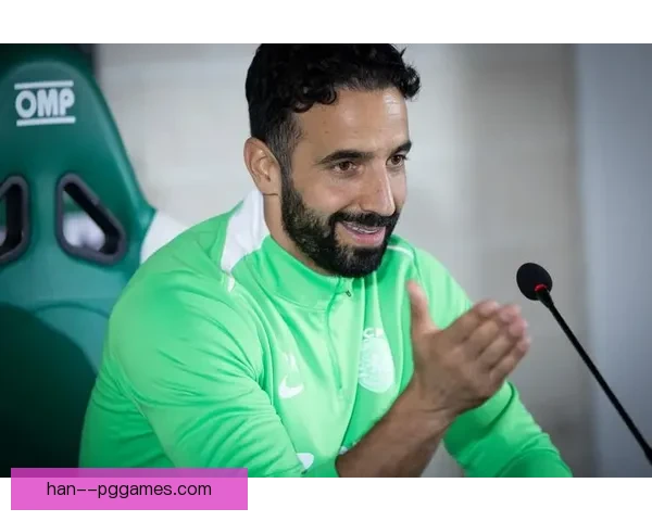 曼联解雇滕哈格阿莫林正式接手一线队开启新篇章